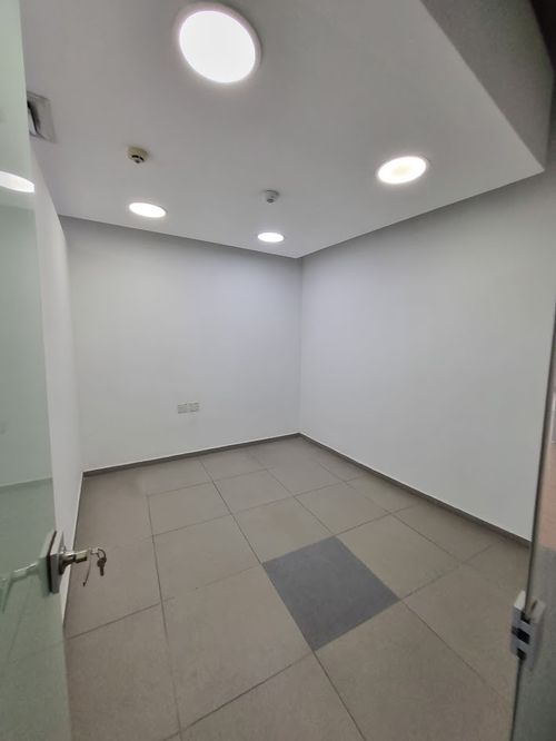 Oficina en arriendo en Unicentro Cali, Cali, 200 m² · foto 20 de 24