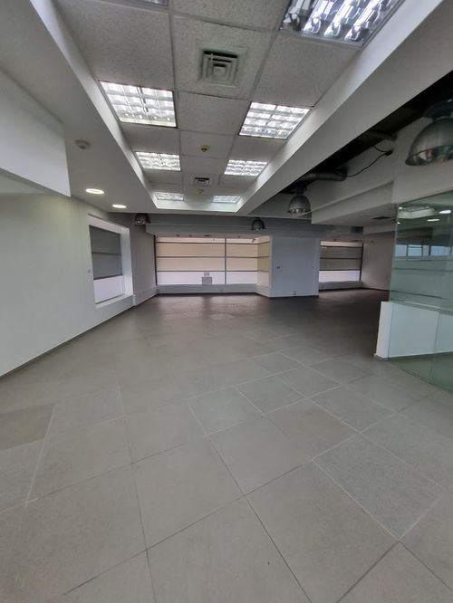 Oficina en arriendo en Ciudad Jardin, Cali, 400 m² · foto 17 de 24