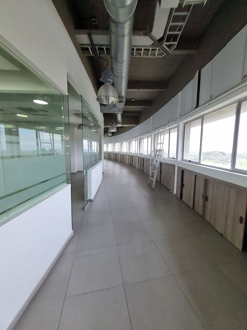 Oficina en arriendo en Ciudad Jardin, Cali, 400 m² · foto 22 de 24