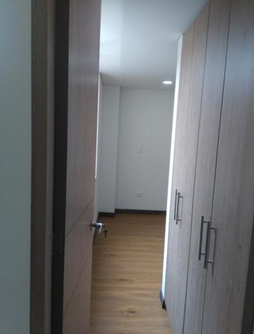 Apartamento de 2 alcobas en venta en Jazmin, Bogotá, 49 m² · foto 3 de 6