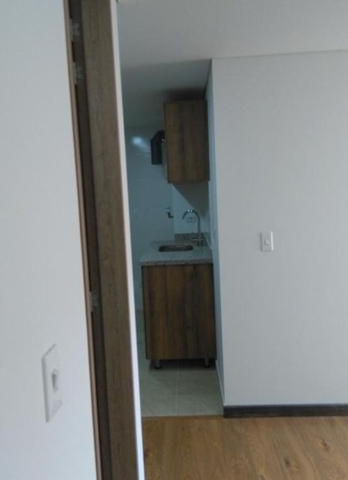 Apartamento de 2 alcobas en venta en Jazmin, Bogotá, 49 m² · foto 5 de 6