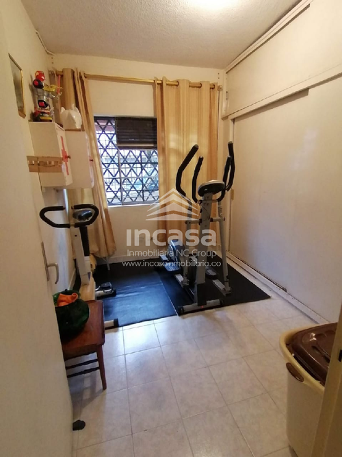 Casa de 8 alcobas en venta en Champagnat, Cali, 442 m² · foto 6 de 20