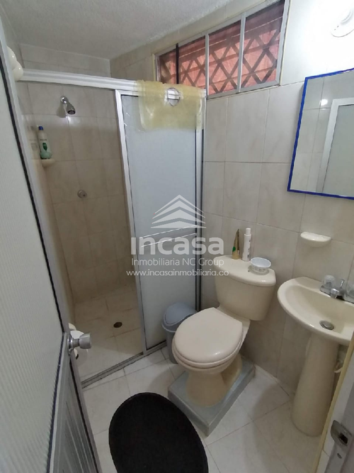 Casa de 8 alcobas en venta en Champagnat, Cali, 442 m² · foto 7 de 20