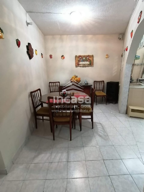 Casa de 8 alcobas en venta en Champagnat, Cali, 442 m² · foto 9 de 20