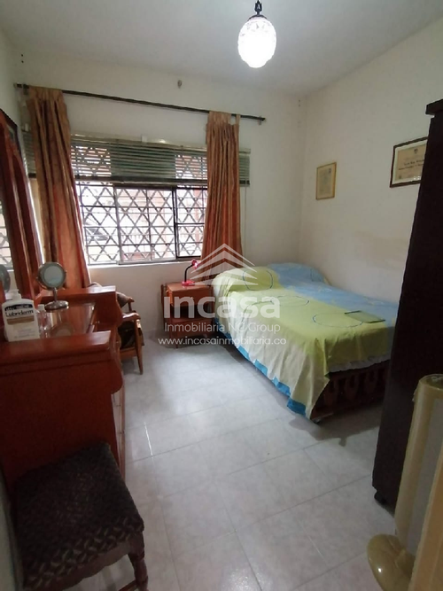 Casa de 8 alcobas en venta en Champagnat, Cali, 442 m² · foto 12 de 20