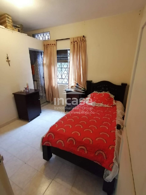 Casa de 8 alcobas en venta en Champagnat, Cali, 442 m² · foto 16 de 20