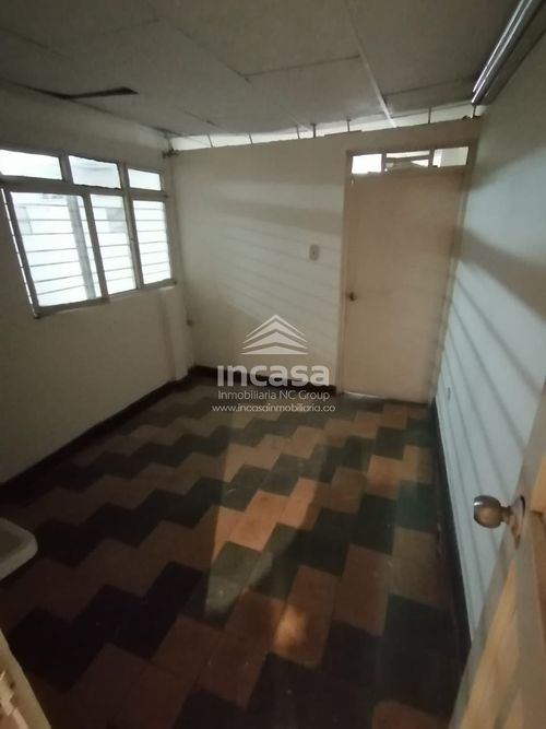 Casa de 4 alcobas en venta en San Juan Bosco, Cali, 440 m² · foto 2 de 23