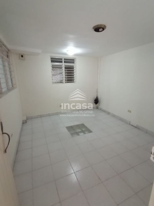 Casa de 4 alcobas en venta en San Juan Bosco, Cali, 440 m² · foto 6 de 23