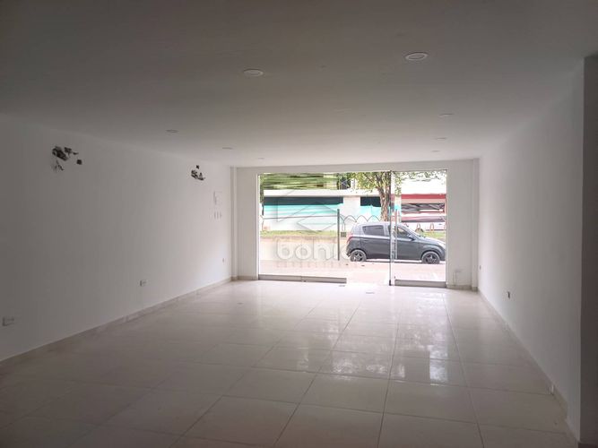 Local en arriendo en Urb. Vallejo, Montería, 45 m² · foto 9 de 12