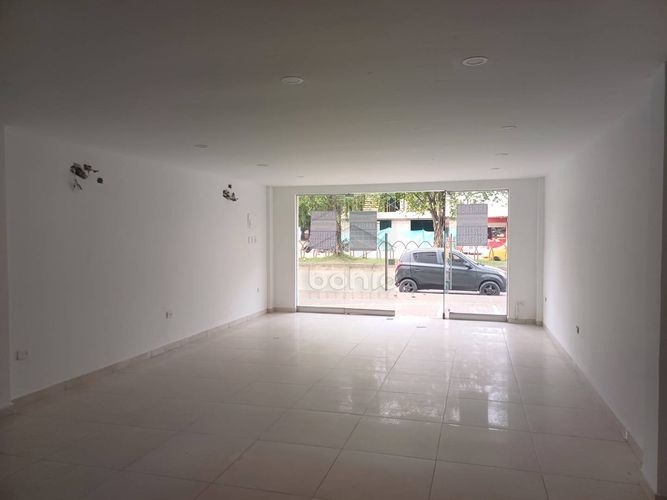 Local en arriendo en Urb. Vallejo, Montería, 45 m² · foto 11 de 12