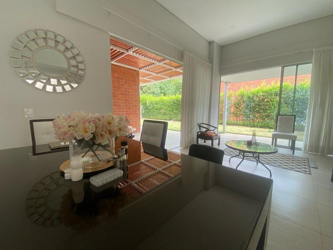Casa de 3 alcobas en venta en Juan De Ampudia, Jamundí, 247 m² · foto 3 de 16