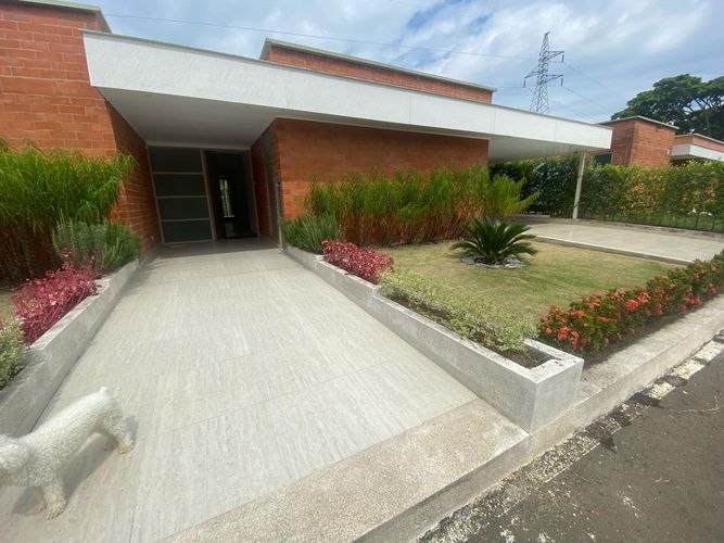 Casa de 3 alcobas en venta en Juan De Ampudia, Jamundí, 247 m² · foto 5 de 16