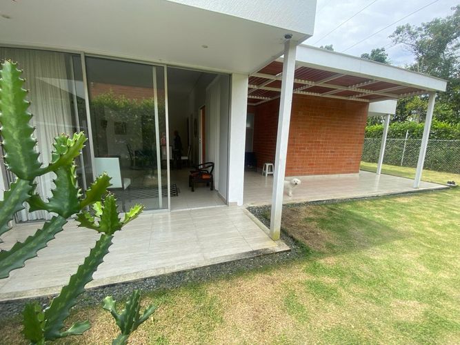 Casa de 3 alcobas en venta en Juan De Ampudia, Jamundí, 247 m² · foto 10 de 16