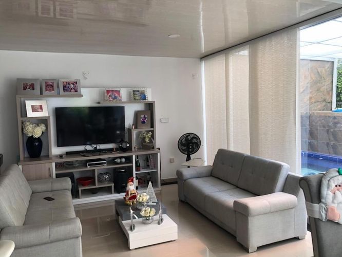 Casa de 3 alcobas en venta en Alfaguara, Jamundí, 550 m² · foto 7 de 14