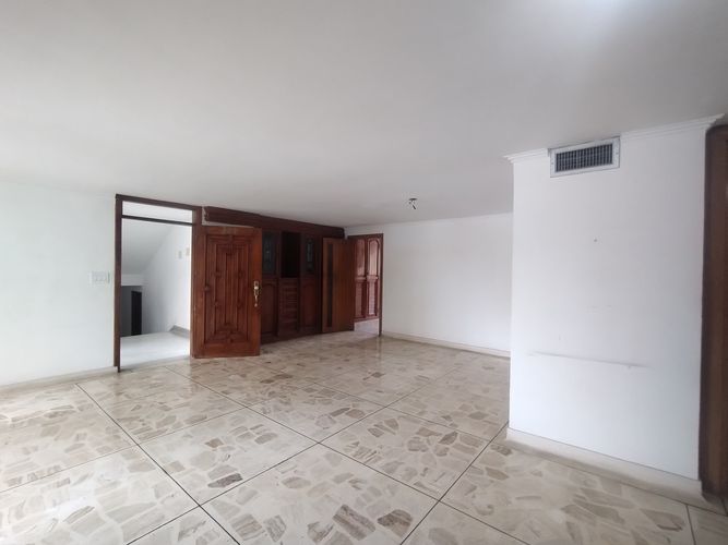Apartamento de 3 alcobas en venta en El Golf, Barranquilla, 195 m² · foto 4 de 16