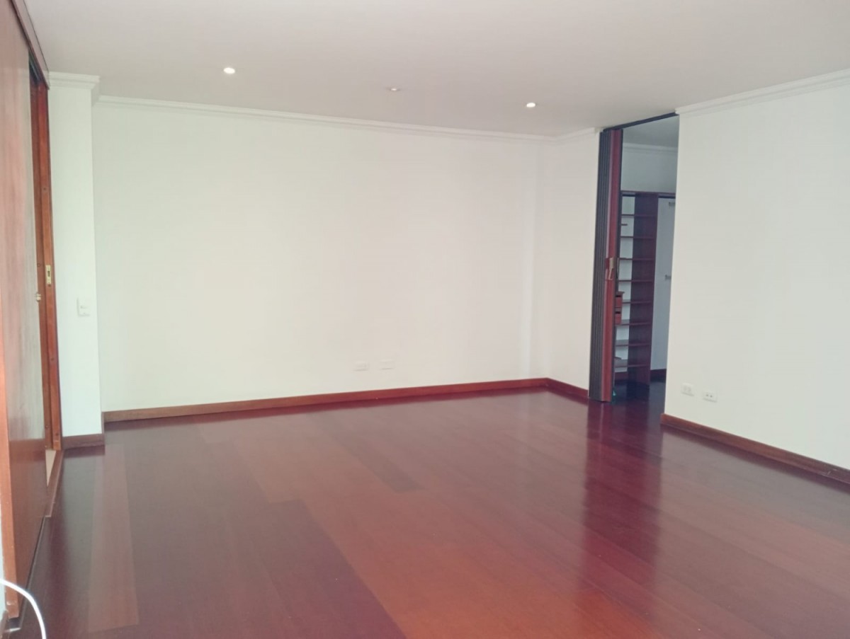 Apartaestudio en arriendo en Loma De Los Gonzalez, Medellín · foto 9 de 15