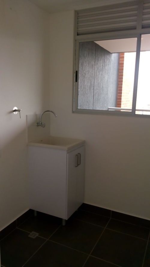 Apartamento de 2 alcobas en arriendo en Loma Del Esmeraldal, Envigado, 84 m² · foto 19 de 24