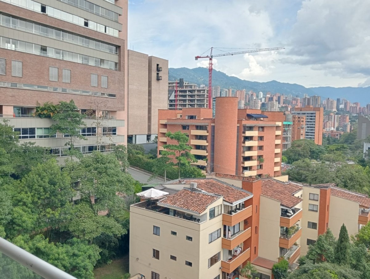 Apartamento en arriendo en Castropol, Medellín · foto 13 de 13