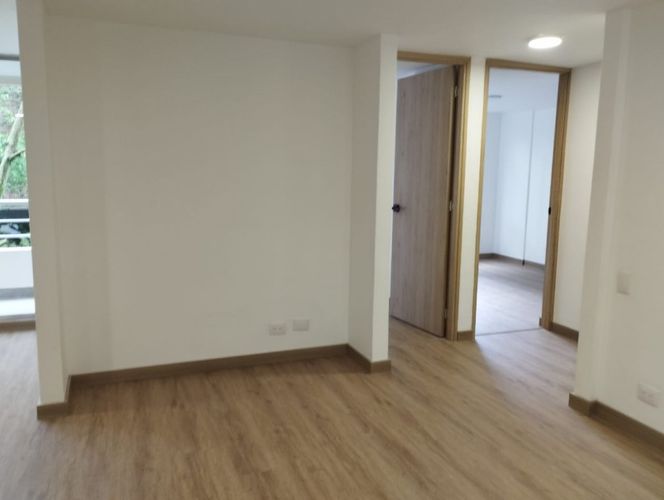 Apartamento de 2 alcobas en arriendo en Altos Del Poblado, Medellín, 74 m² · foto 7 de 15