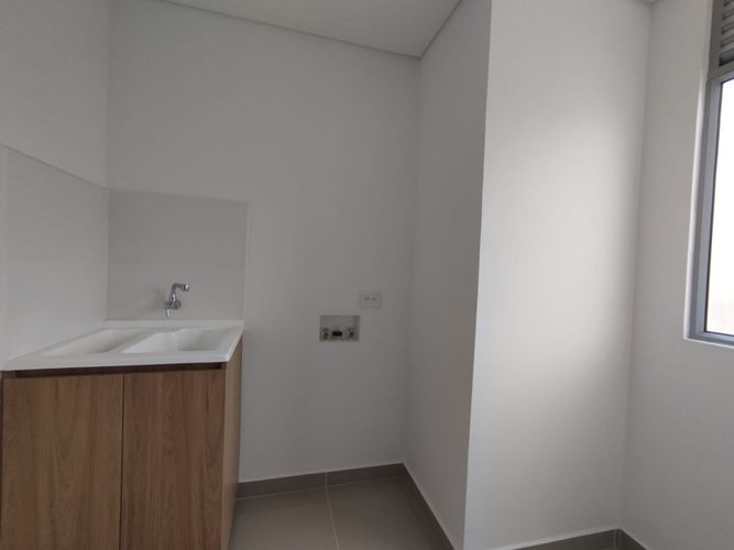 Apartamento de 3 alcobas en venta en El Portal, Envigado, 206 m² · foto 6 de 22