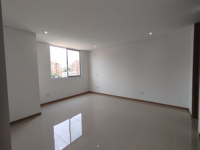 Apartamento de 3 alcobas en venta en El Portal, Envigado, 206 m² · foto 10 de 22