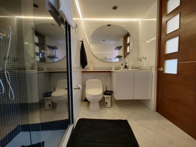 Apartamento de 4 alcobas en arriendo en La Frontera, Medellín, 206 m² · foto 11 de 17