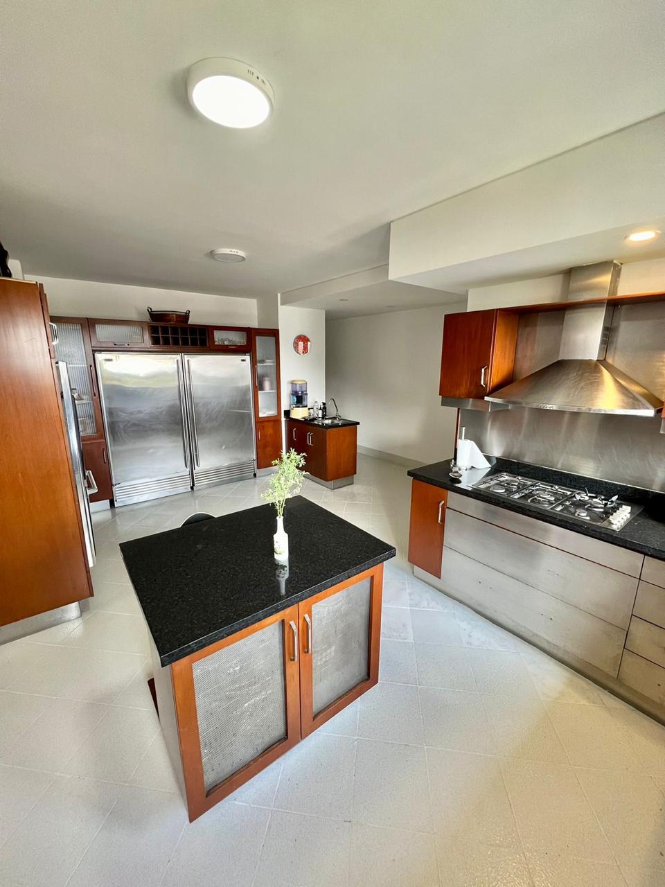 Apartamento en venta en Normandia, Cali · foto 13 de 24
