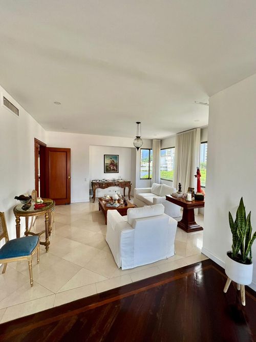 Apartamento en venta en Normandia, Cali · foto 14 de 24
