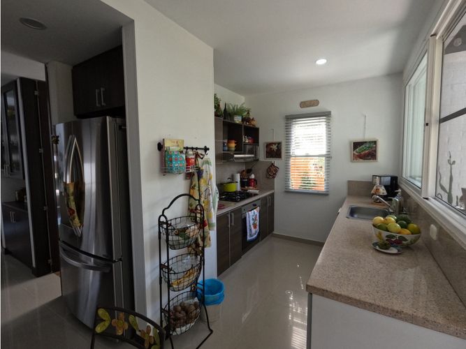 Casa de 4 alcobas en venta en El Castillo, Jamundí, 218 m² · foto 22 de 24