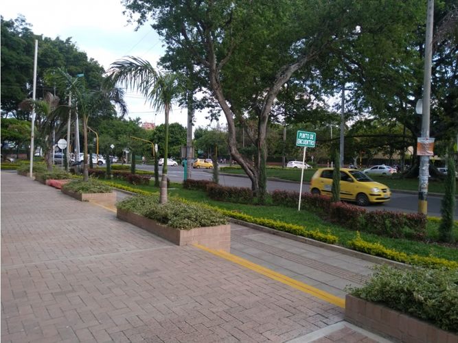 Local en venta en Nueva Tequendama, Cali, 5 m² · foto 11 de 24