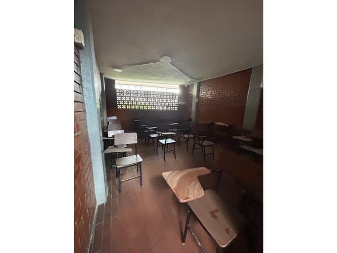 Edificio en venta en Villas De Veracruz, Cali, 728 m² · foto 7 de 24