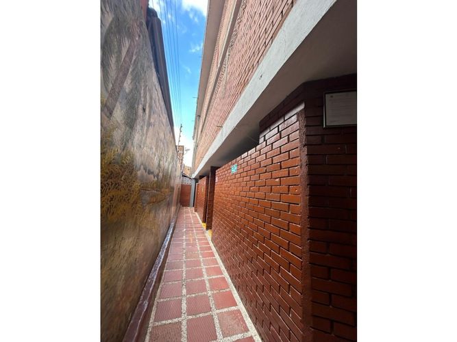 Edificio en venta en Villas De Veracruz, Cali, 728 m² · foto 11 de 24