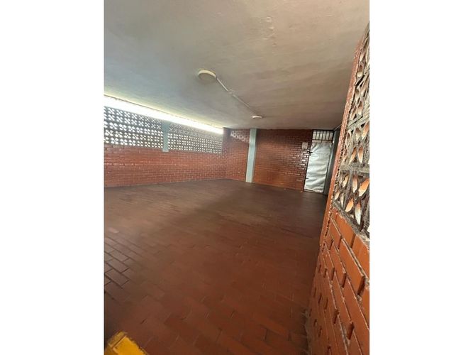 Edificio en venta en Villas De Veracruz, Cali, 728 m² · foto 15 de 24