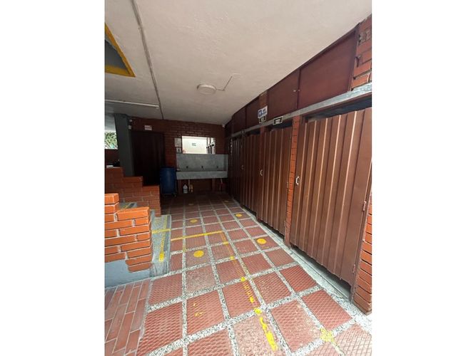 Edificio en arriendo en Villas De Veracruz, Cali, 728 m² · foto 22 de 24
