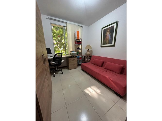 Casa de 3 alcobas en venta en El Castillo, Jamundí, 179 m² · foto 17 de 24