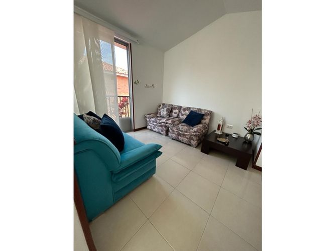 Casa de 3 alcobas en venta en El Castillo, Jamundí, 179 m² · foto 18 de 24
