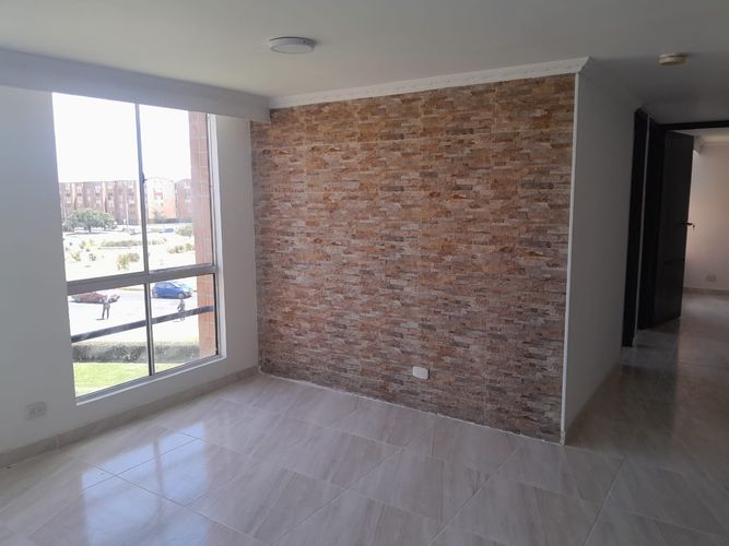 Apartamento de 3 alcobas en venta en Ciudad Verde, Soacha, 61 m² · foto 2 de 19