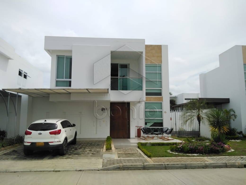 Casa en arriendo en Urb. Vallejo, Montería · foto 9 de 24