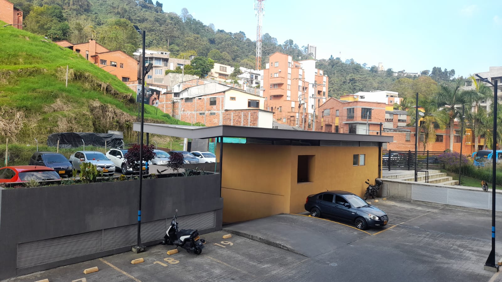 Apartamento en venta en La Francia, Manizales · foto 10 de 15