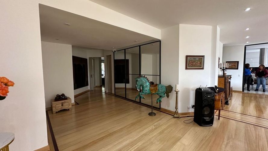 Apartamento en venta en Sotileza, Bogotá · foto 3 de 24