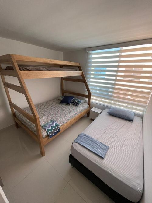 Casa de 3 alcobas en venta en Girardot, Girardot, 120 m² · foto 3 de 13