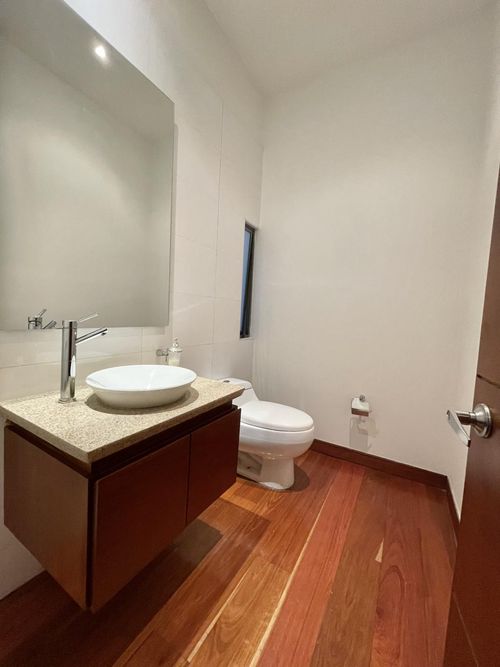 Apartamento de 3 alcobas en venta en Chico Norte, Bogotá, 240 m² · foto 5 de 20