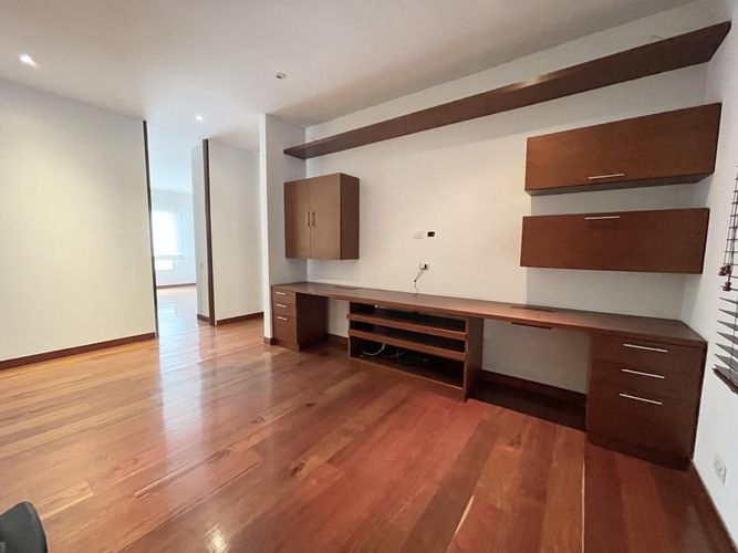 Apartamento de 3 alcobas en venta en Chico Norte, Bogotá, 240 m² · foto 8 de 20