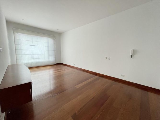 Apartamento de 3 alcobas en venta en Chico Norte, Bogotá, 240 m² · foto 12 de 20