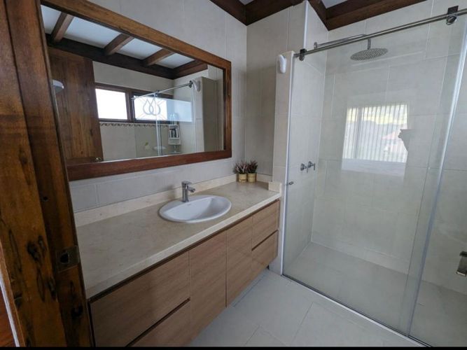 Casa de 3 alcobas en venta en Echavarria, Madrid, 168 m² · foto 14 de 24