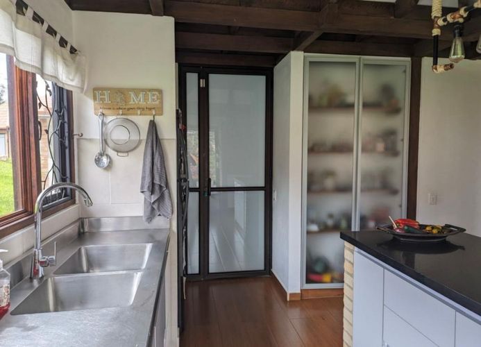 Casa de 3 alcobas en venta en Echavarria, Madrid, 168 m² · foto 23 de 24