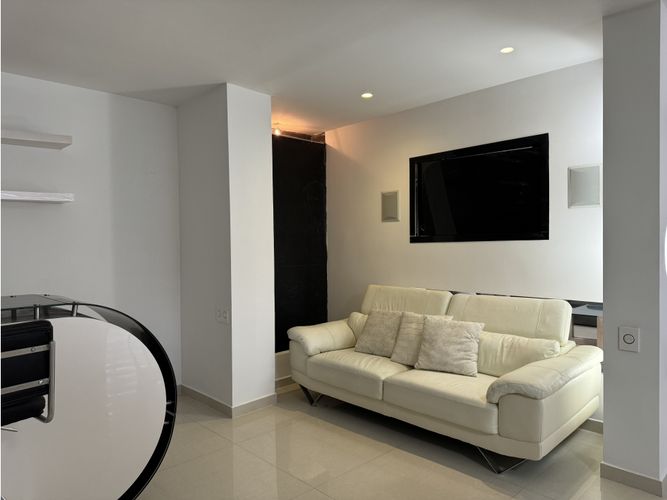 Casa de 3 alcobas en venta en Cambulos, Pereira, 255 m² · foto 6 de 21