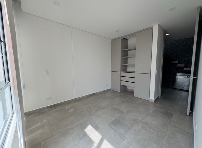 Casa de 4 alcobas en arriendo en Cota, 320 m² · foto 6 de 16