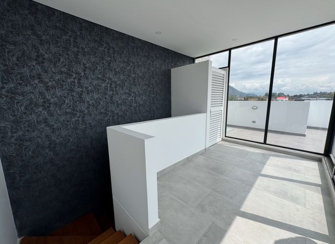 Casa de 4 alcobas en arriendo en Cota, 320 m² · foto 15 de 16