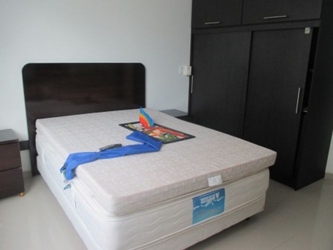 Casa de 3 alcobas en venta en Ricaurte, 408 m² · foto 10 de 21